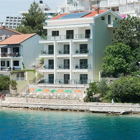 Luce Neum